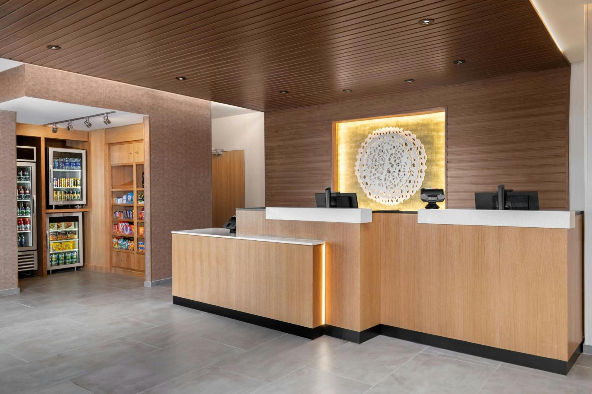 Fairfield By Marriott Inn & Suites Kansas City At The Legends מראה חיצוני תמונה