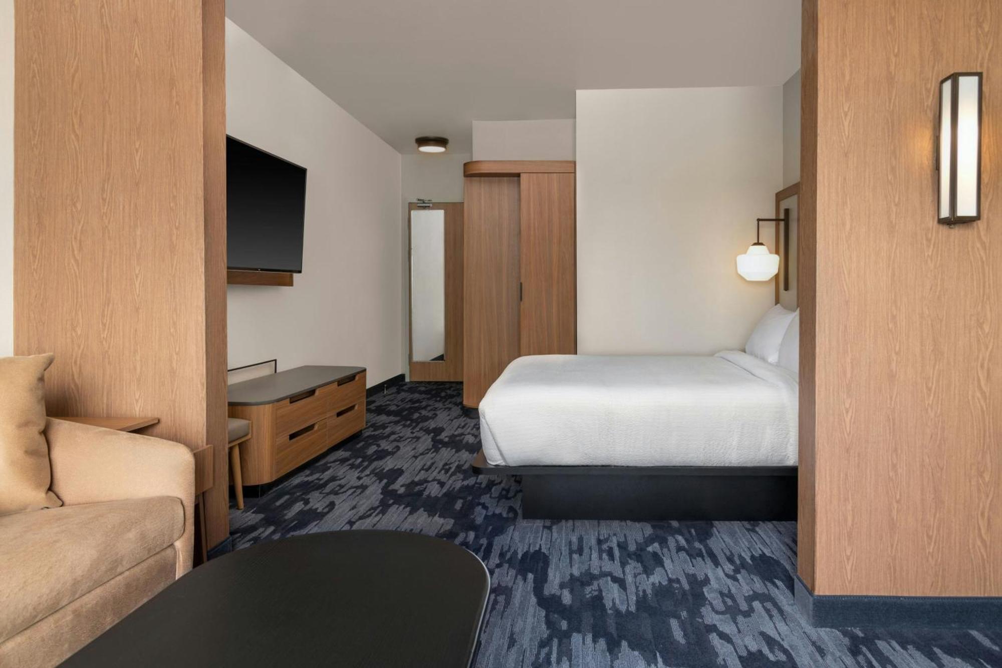 Fairfield By Marriott Inn & Suites Kansas City At The Legends מראה חיצוני תמונה